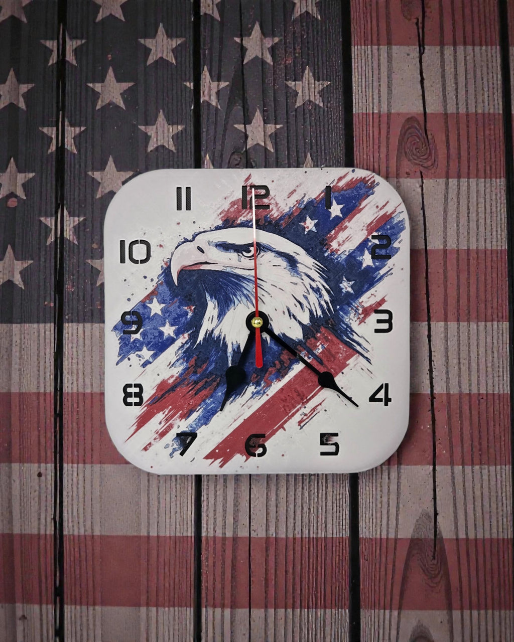 dolibarr:1940:BCL-HD-IHD-CEGL-Eagle ClockSQ-Photoroom.jpg:sha256=6e751bfea6cf